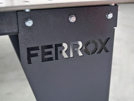 Cлесарно-сборочный стол FERROX 700х900